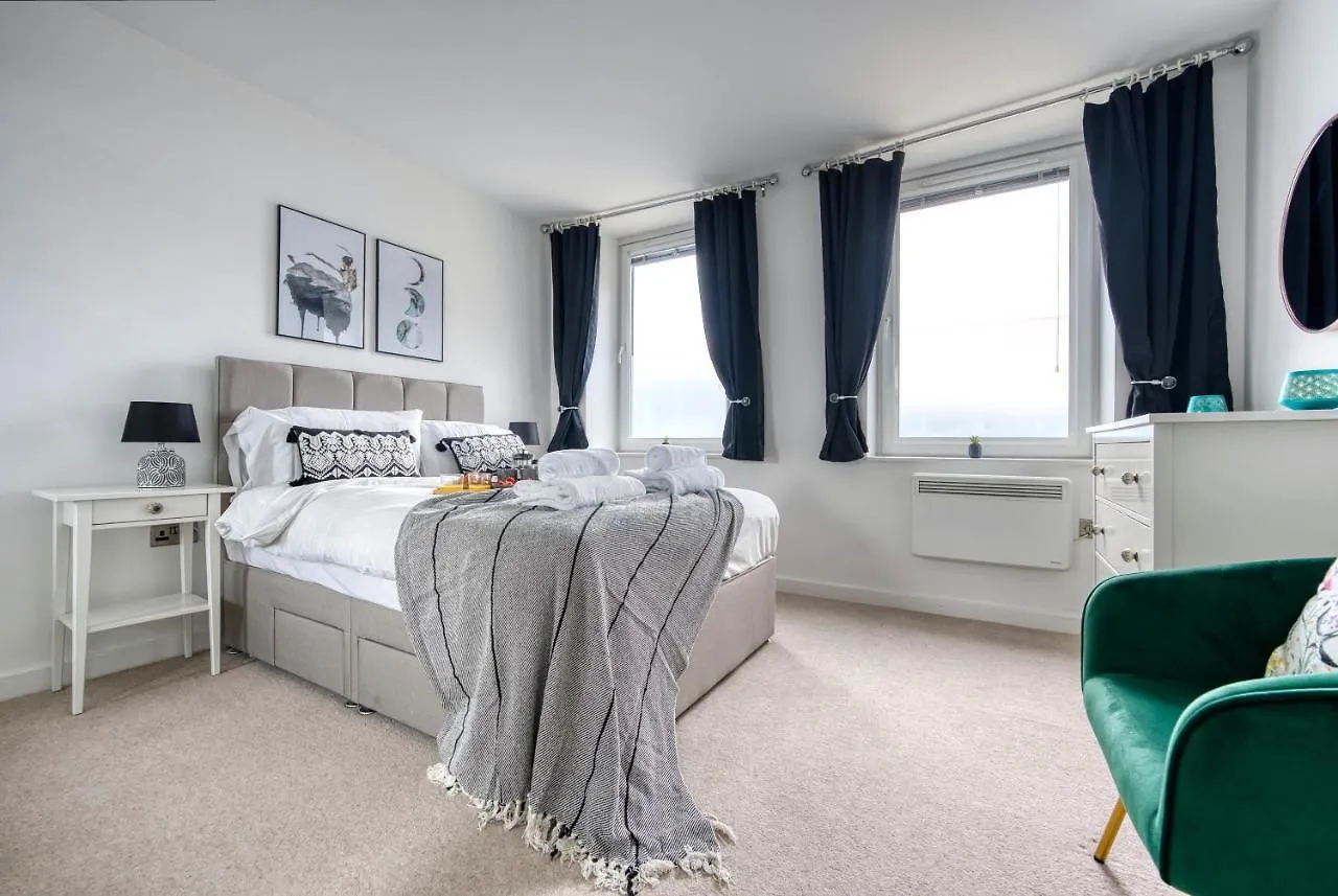 The Post House Two By Fortuna Property Gloucester United Kingdom
